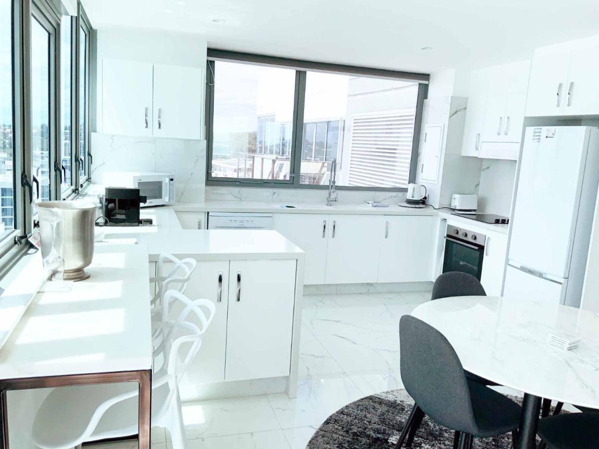 Beachfront Towers Maroochydore Exterior foto
